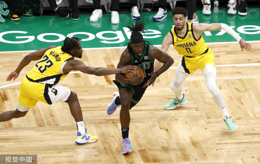 有不少球迷 有不少球迷