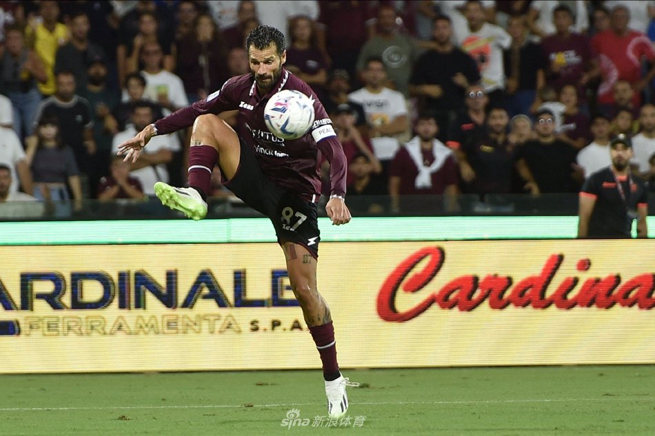 本赛季的曼 本赛季的曼